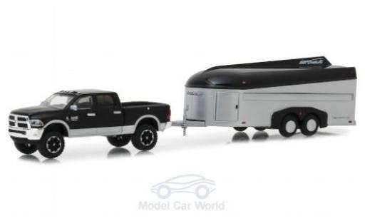 Modelauto Dodge RAM pickup 2500 zwart/grijs 2017 met Aerovault Anh&Atilde;&curren;nger 1/64 Greenlight