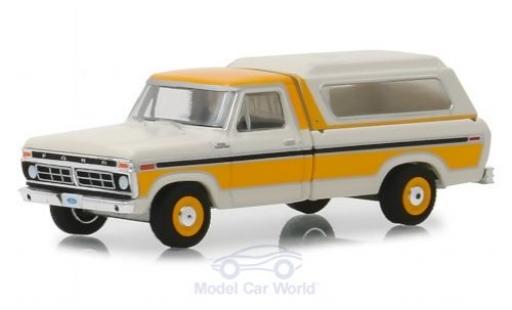 Modelauto Ford F-100 Pickup 00 wit/oranje 1977 1/64 Greenlight