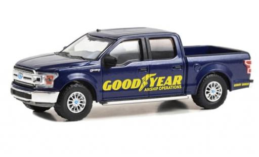 Modelauto Ford F-150 Pickup 50 blauw Goodyear 2020 1/64 Greenlight