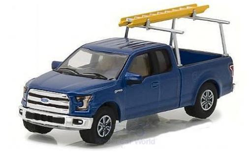 Modelauto Ford F-150 Pickup 50 metallic blauw 2015 with Ladder Rack 1/64 Greenlight