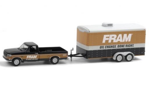 Modelauto Ford F-150 XLT 50 FRAM 1994 avec Zweiachs-wagon conteneur 1/64 Greenlight