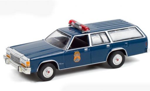 Modelauto Ford LTD Crown Victoria Wagon blauw/Dekor Indianapolis Politie Department 1984 1/64 Greenlight