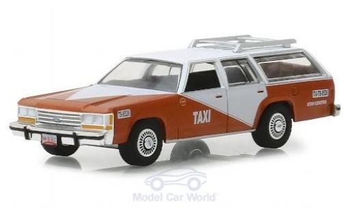 Modelauto Ford LTD Crown Victoria Wagon Tijuana Centro Taxi 1988 1/64 Greenlight