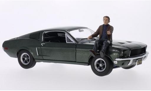 Modelauto Ford Mustang Bullitt GT metallic groen 1968 avec Steve McQueen figurine 1/18 Greenlight