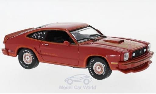 Modelauto Ford Mustang King Cobra II rood/gold 1978 1/43 Greenlight