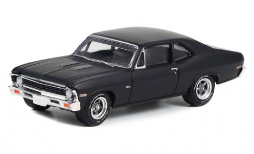 Modelauto Chevrolet Nova Coupe mat-zwart 1969 1/64 Greenlight