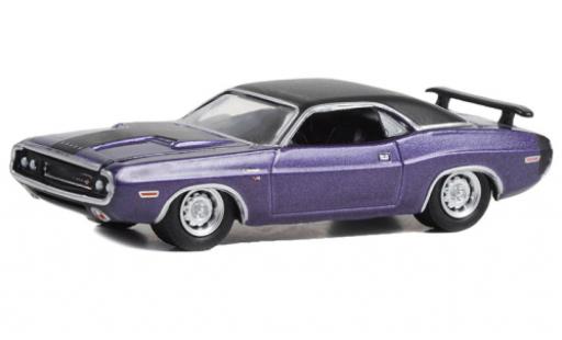 Modelauto Dodge Challenger R/T metallic paars/zwart 1970 1/64 Greenlight
