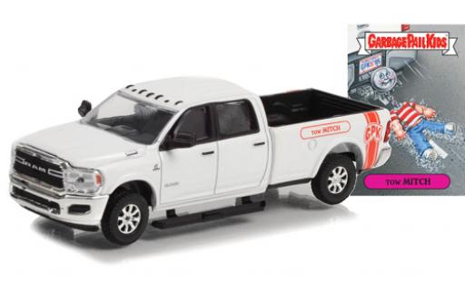 Modelauto Dodge RAM pickup 2500 wit Garbage Pail Kids - Tow Mitch 2021 1/64 Greenlight