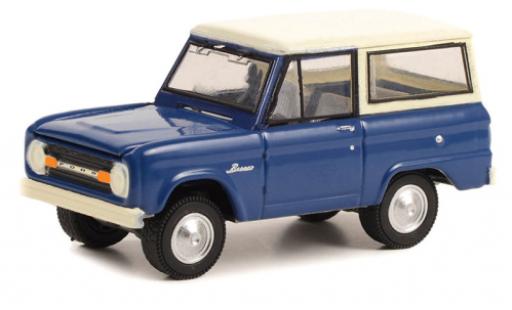 Modelauto Ford Bronco Wagon blauw/beige 1966 1/64 Greenlight