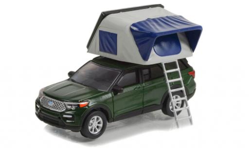 Modelauto Ford Explorer Limited groen 2022 1/64 Greenlight