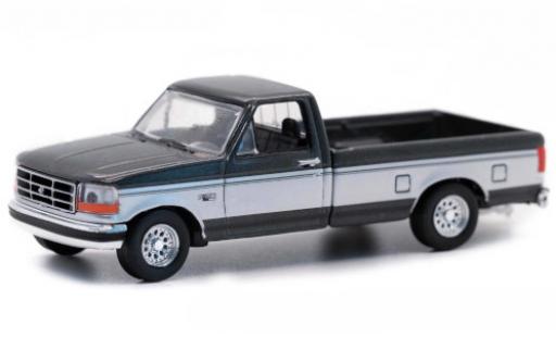 Modelauto Ford F-250 Pickup metallic grijs/grijs 1992 1/64 Greenlight