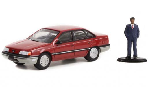 Modelauto Ford Taurus Berline rood 1989 1/64 Greenlight