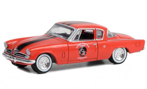 Modelauto Studebaker Commander Starliner rood 1954 1/64 Greenlight
