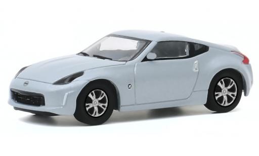 Modelauto Nissan 370Z Base grijs 2020 1/64 Greenlight
