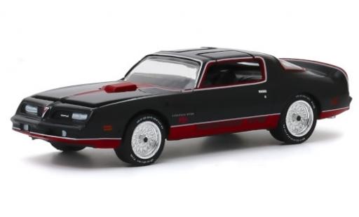 Modelauto Pontiac Firebird 1978 Trans Am zwart/Dekor Macho T/A No.104 1/64 Greenlight