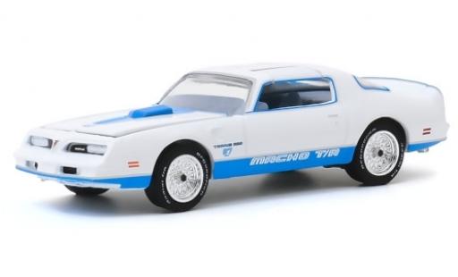 Modelauto Pontiac Firebird 1978 Trans Am wit/Dekor Macho T/A No.87 1/64 Greenlight