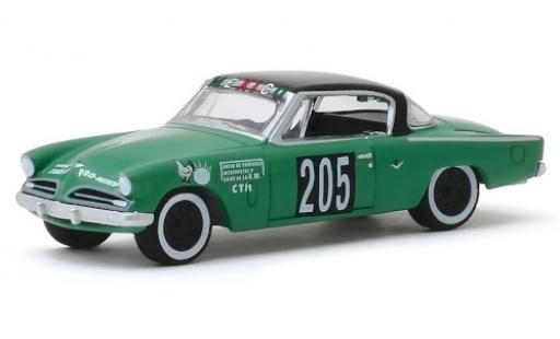 Modelauto Studebaker Commander Carrera Panamericana No.205 1953 1/64 Greenlight