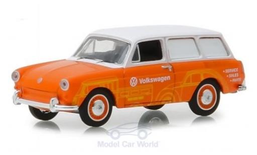 Modelauto Volkswagen 1600 Variant oranje/wit 1966 1/64 Greenlight