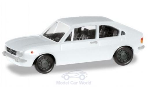 Modelauto Alfa Romeo Alfasud berlina wit 1/87 Herpa