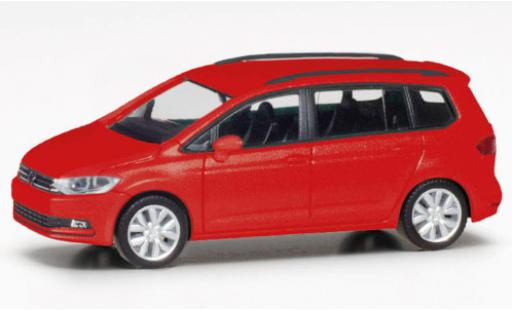 Modelauto Volkswagen Touran Base metallic rood 1/87 Herpa