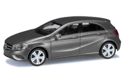Modelauto Mercedes Classe A Base metallic grijs 1/87 Herpa