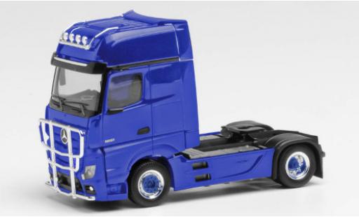 Modelauto Mercedes Actros Gigaspace blauw tracteur avec pare-buffle 1/87 Herpa