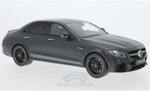 Modelauto Mercedes Classe E Base AMG E63 S Edition 1 grijs 2018 1/18 GT Spirit