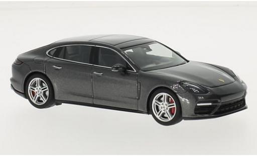 Modelauto Porsche Panamera Turbo Executive metallic grijs 2016 1/43 Herpa
