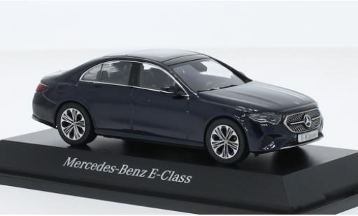 Modelauto Mercedes E Base E-classe (W214) metallic blauw 2023 1/43 I iScale