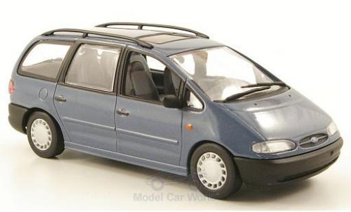 Modelauto Ford Galaxy Berline MKI metallic blauw 1995 1/43 Minichamps