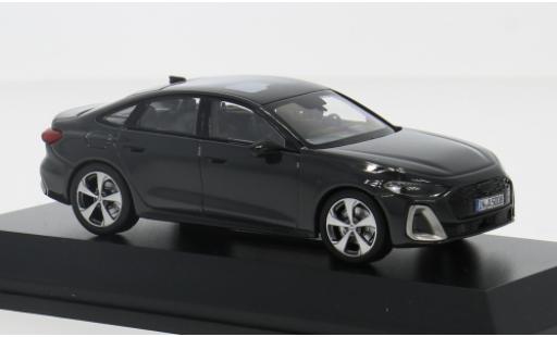Modelauto Audi A5 coupe grijs 2025 1/43 I Norev