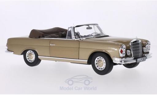 Modelauto Mercedes 280 Cabriolet SE (W111) metallic beige Softtop liegt bei 1/18 Norev