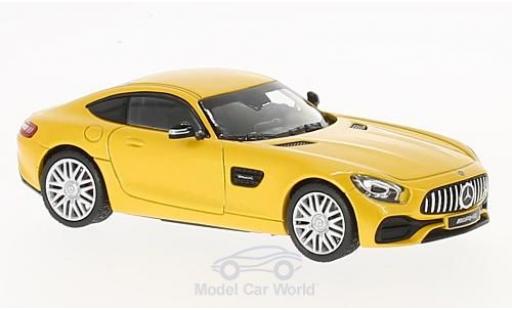 Modelauto Mercedes AMG GT Coup&eacute; Base Coupe metallic geel 1/43 Norev