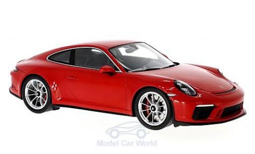 Modelauto Porsche 911 GT3 Touring Package rood 1/18 Spark