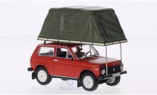 Modelauto Lada Niva Base metallic rood 1981 met Zeltaufbau auf dak 1/18 IST Models
