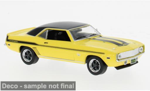Modelauto Chevrolet Camaro tuning Yenko SYC geel 1969 1/43 IXO