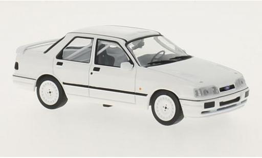 Modelauto Ford Sierra Cosworth RS 4X4 mat-wit 1991 Plain Body Version y compris les 4 Ersatzr&Atilde;&curren;der 1/43 IXO