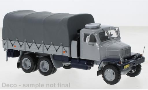 Modelauto Praga V3S Base & 6 WD grijs 1962 1/43 IXO