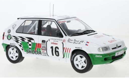 Modelauto Skoda Felicia Kit Car No.16 Rally WM Tour de Corse 1995 1/18 IXO