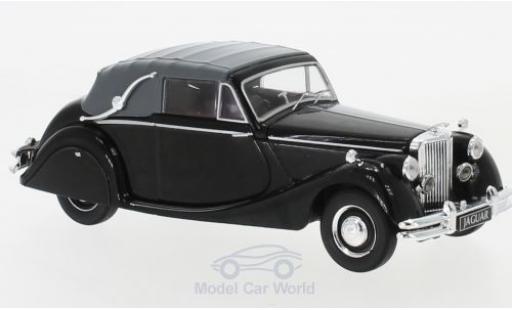 Modelauto Jaguar MK DHC V 3.5 Litre Cabrio zwart RHD 1950 1/43 IXO
