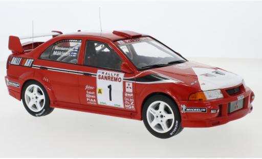 Modelauto Mitsubishi Lancer RS Evolution VI No.1 Rally San Remo 1999 T.M&Atilde;&curren;kinen/R.Mannisenm&Atilde;&curren;ki 1/18 IXO