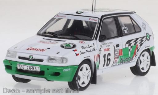Modelauto Skoda Felicia Kit Car No.16 Rally Tour de Corse 1995 E.Triner/P.Stanc 1/43 IXO