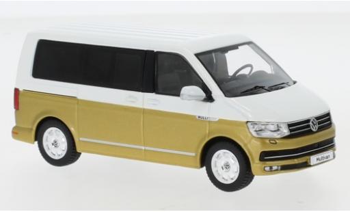 Modelauto Volkswagen T6 T6 Multivan wit/gold 2017 1/43 IXO