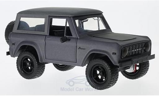 Modelauto Ford Bronco Wagon Hardtop metallic grijs/mat-zwart 1973 zonder Vitrine 1/24 Jada Toys