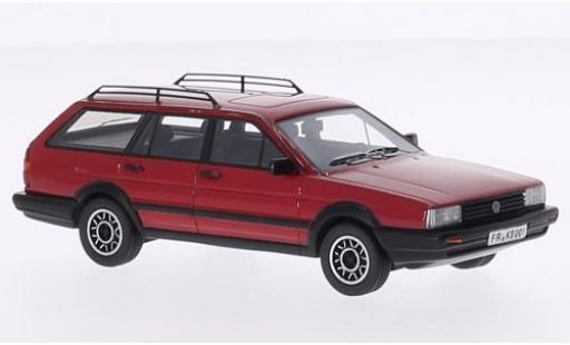 Modelauto Volkswagen Passat B2 Variant GT Syncro rood 1985 1/43 Kess