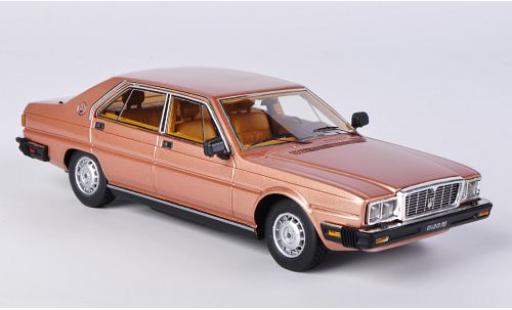 Modelauto Maserati Quattroporte Base III 4.9 dkl.-gold 1983 sans Vitrine 1/43 Kess