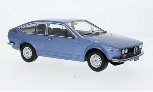 Modelauto Alfa Romeo Alfetta 1.6 GT metallic blauw 1976 1/18 KK Scale