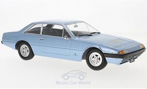 Modelauto Ferrari 365 GT4 2+2 metallic blauw 1972 1/18 KK Scale