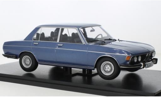 Modelauto Bmw 3.0 berline S (E3) metallic blauw 1971 1/18 KK Scale