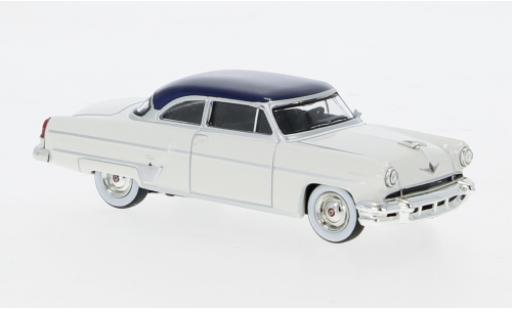 Modelauto Lincoln Capri Base beige 1/64 Mini GT